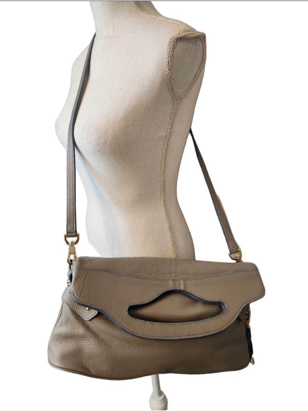 Barr + Barr New York Light grey leather fold-over crossbody Shoulder bag RARE!